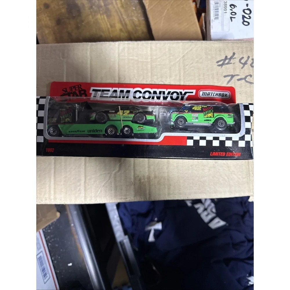Super Star Team Convoy 1992 #42 Mello Yello NASCAR Hauler + Car Limited Edition